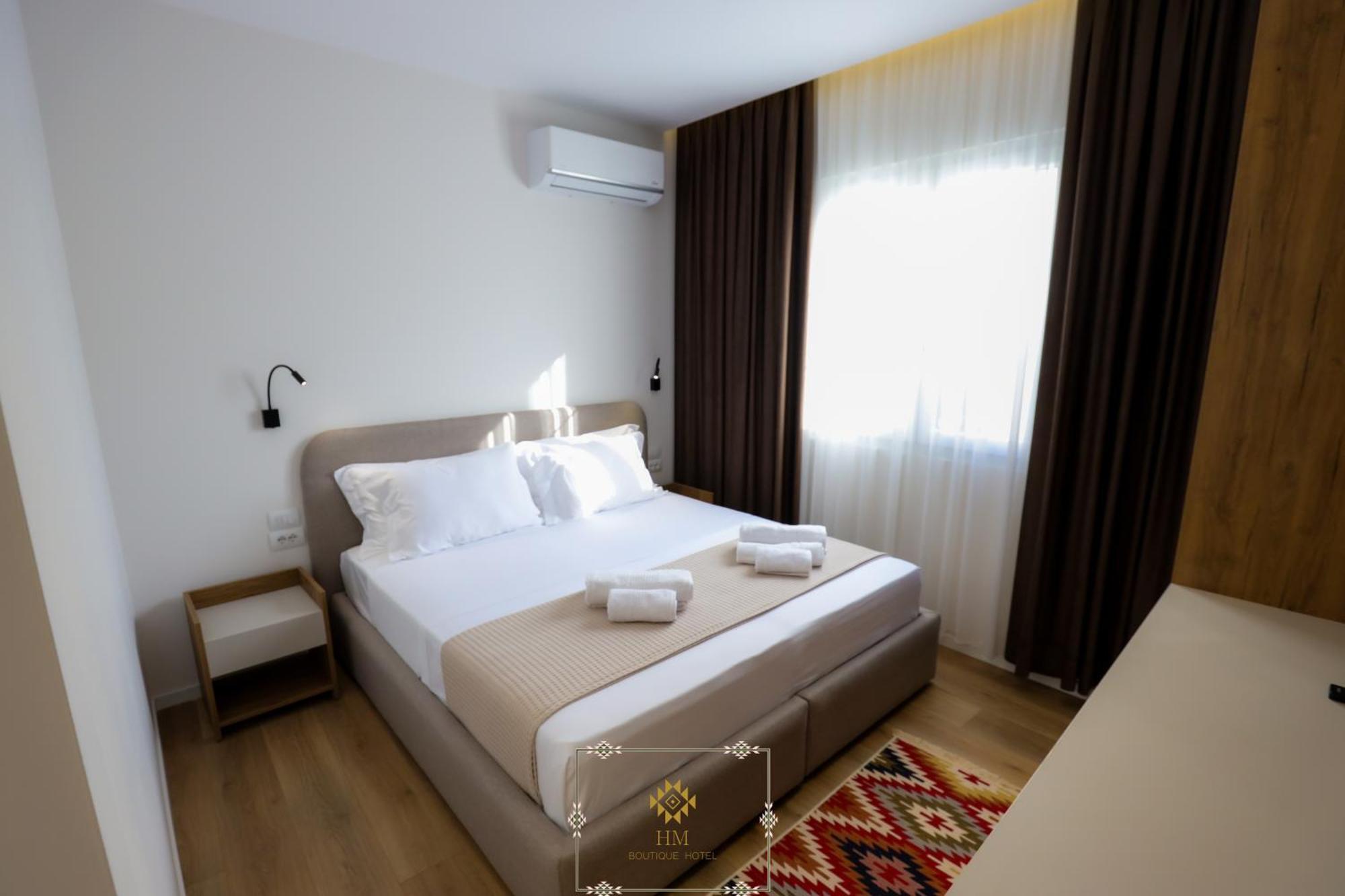 Hm Boutique Hotel Krujë Екстериор снимка
