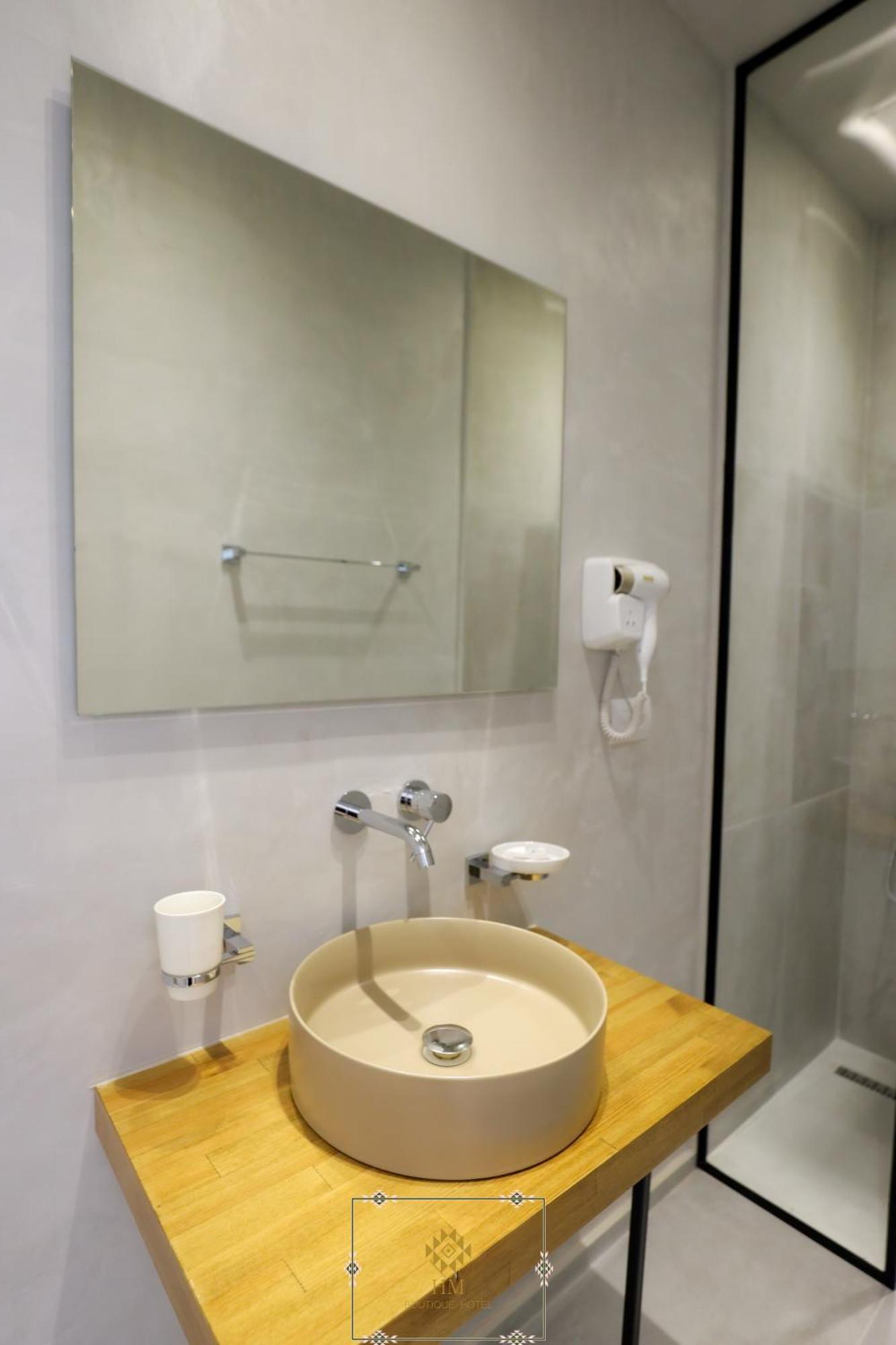 Hm Boutique Hotel Krujë Екстериор снимка