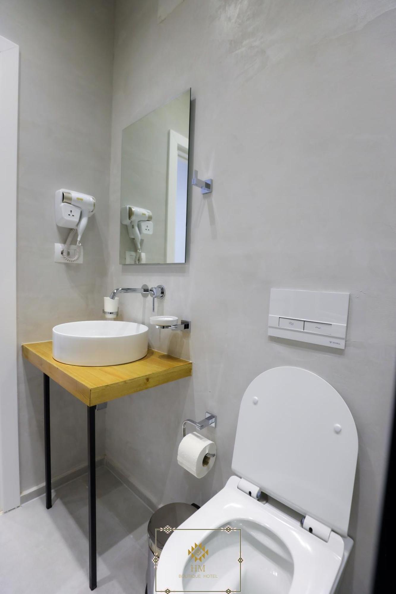Hm Boutique Hotel Krujë Екстериор снимка