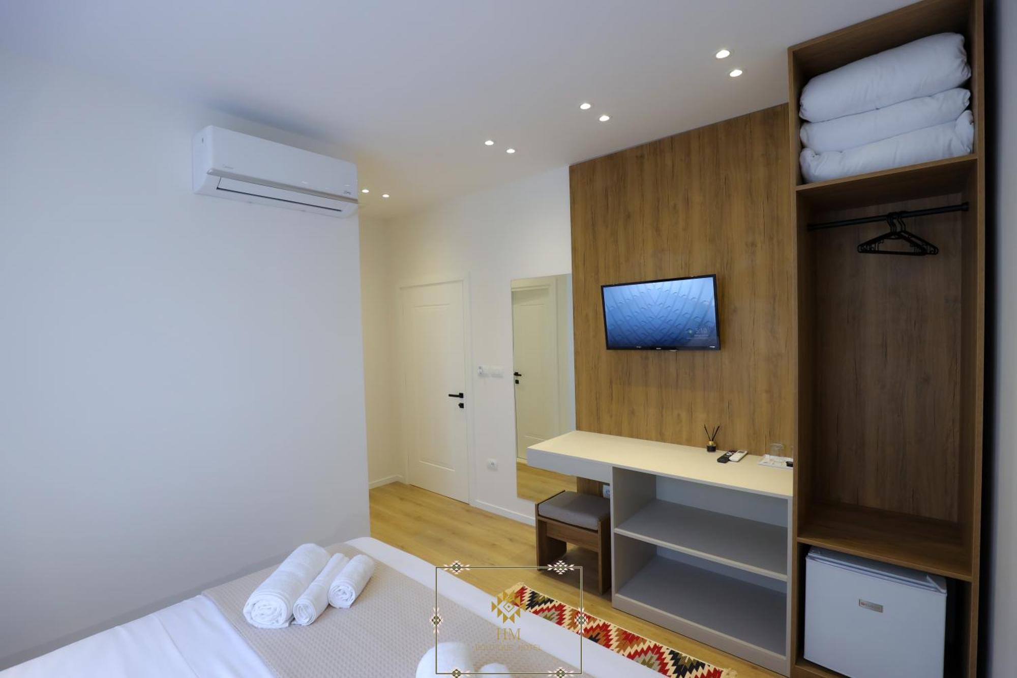 Hm Boutique Hotel Krujë Екстериор снимка