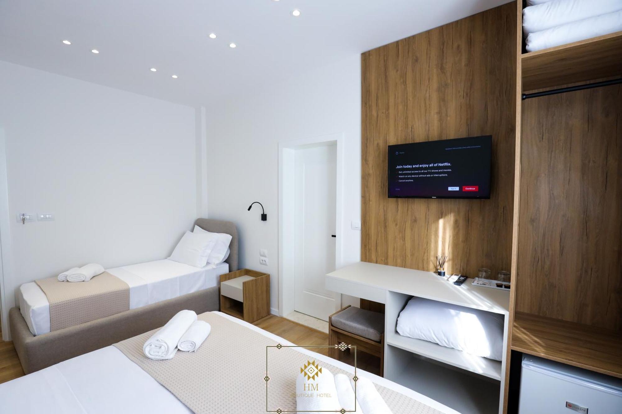 Hm Boutique Hotel Krujë Екстериор снимка