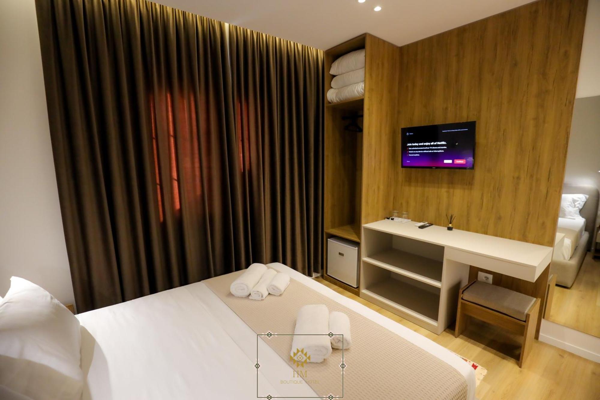 Hm Boutique Hotel Krujë Екстериор снимка